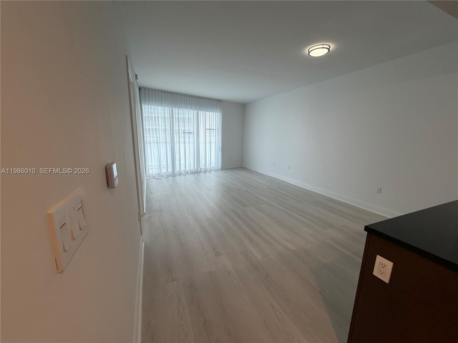 475 Brickell Ave #1711, Miami FL 33131