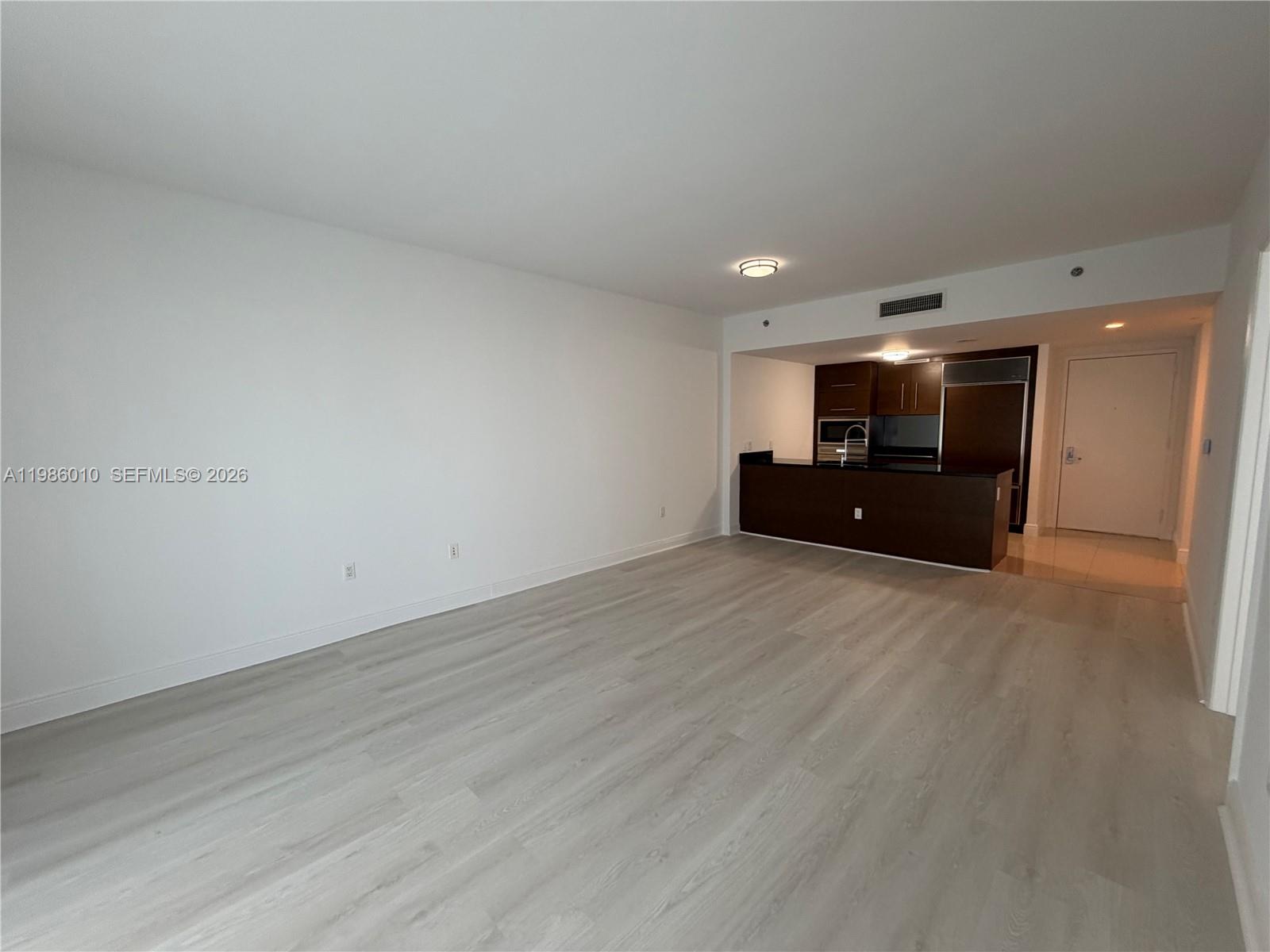 475 Brickell Ave #1711, Miami FL 33131