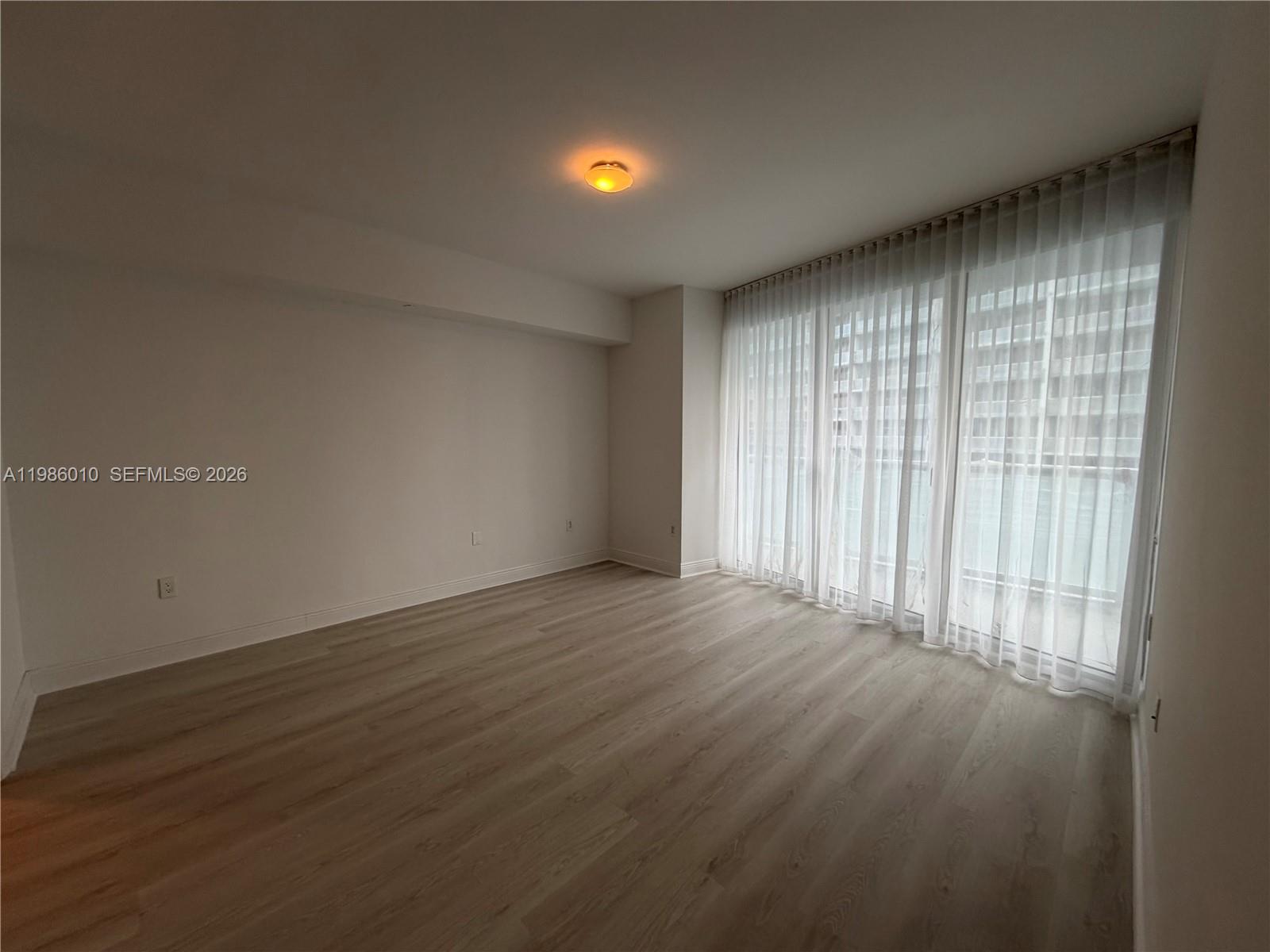 475 Brickell Ave #1711, Miami FL 33131