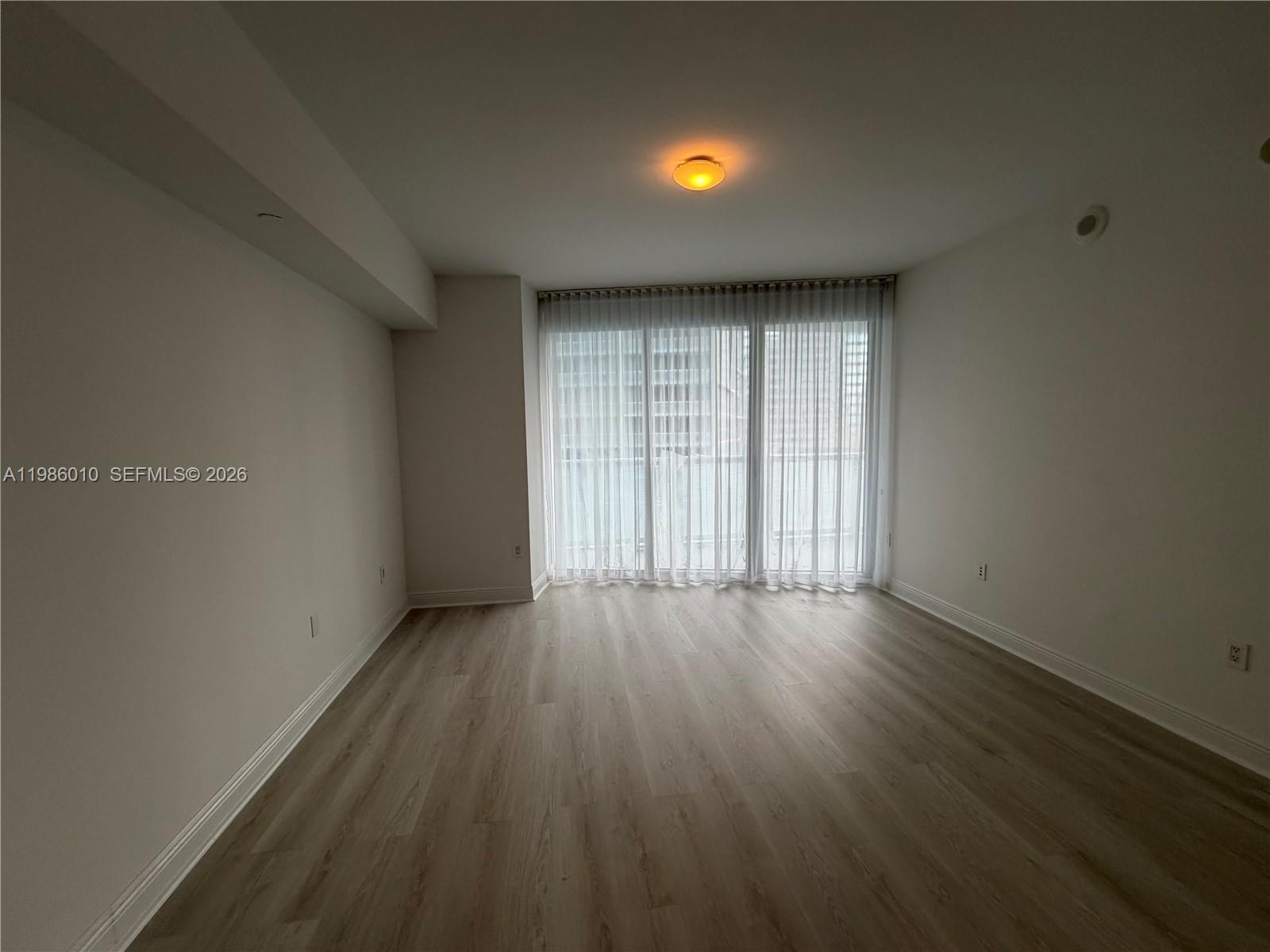 475 Brickell Ave #1711, Miami FL 33131