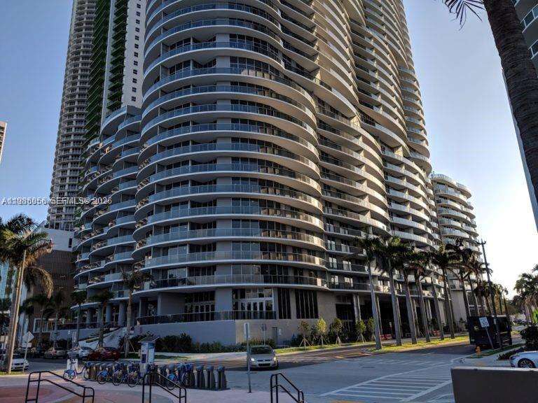 488 NE 18th St #4605, Miami FL 33132