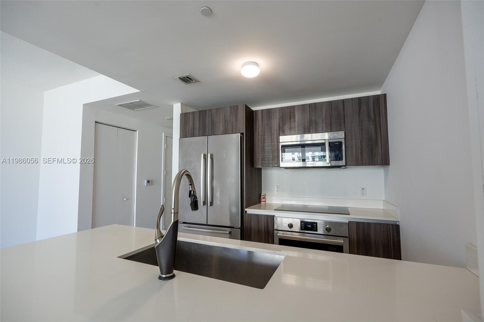 488 NE 18th St #4605, Miami FL 33132