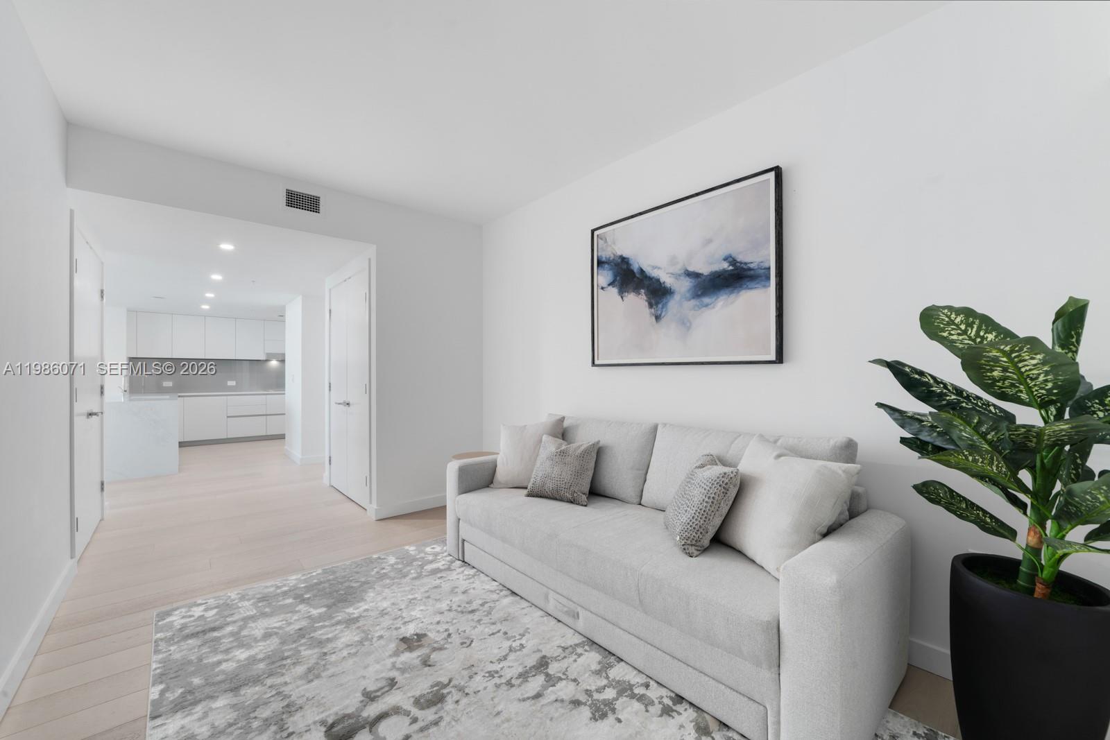 9221 E Bay Harbor Drive #610, Bay Harbor Islands FL 33154