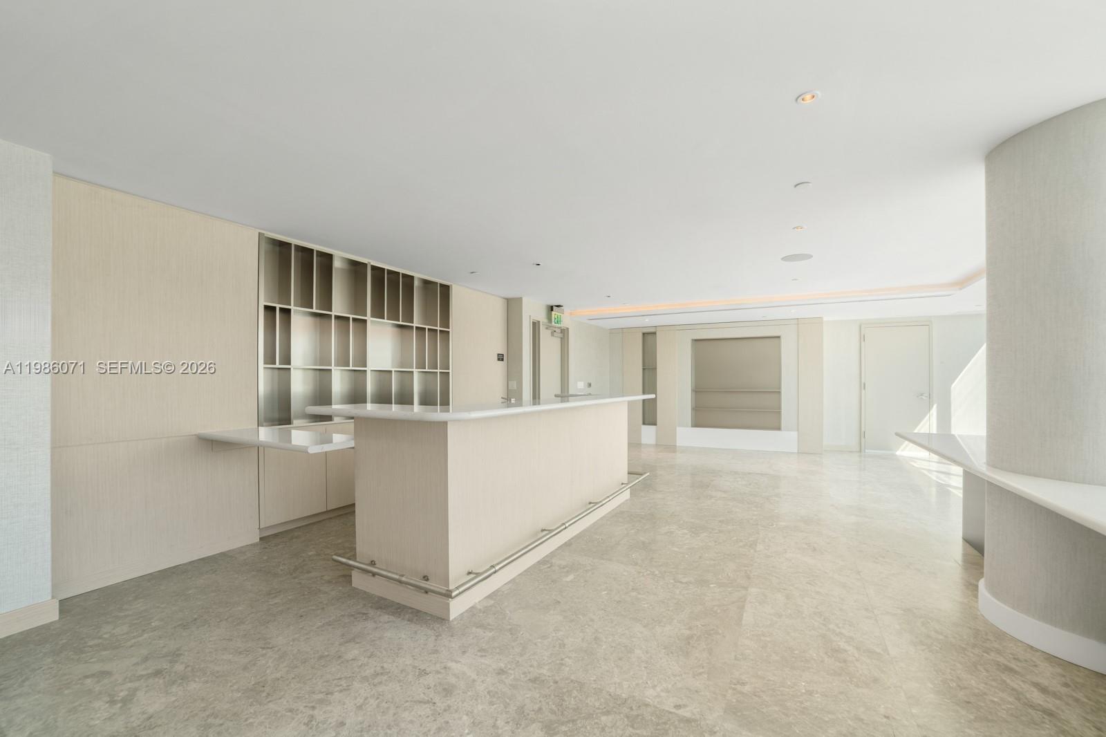 9221 E Bay Harbor Drive #610, Bay Harbor Islands FL 33154