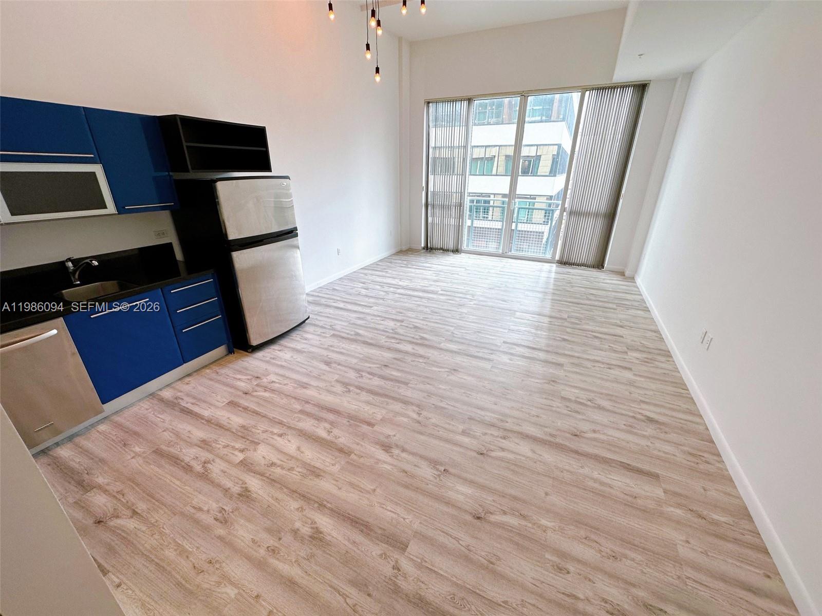 253 NE 2nd St #322, Miami FL 33132
