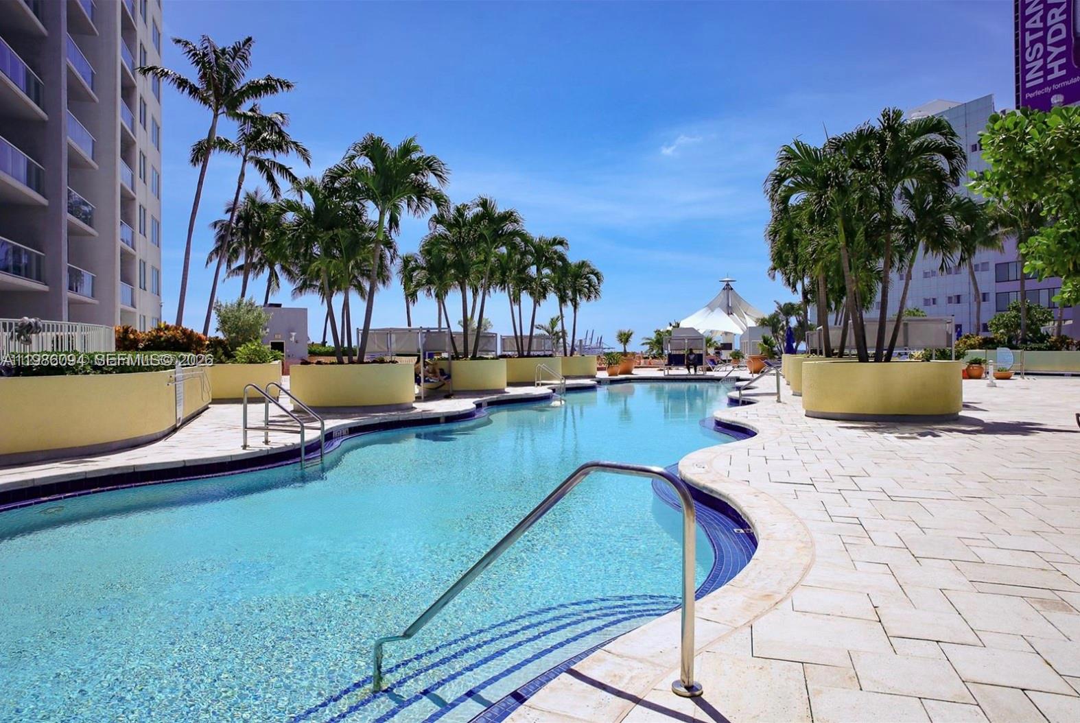 253 NE 2nd St #322, Miami FL 33132