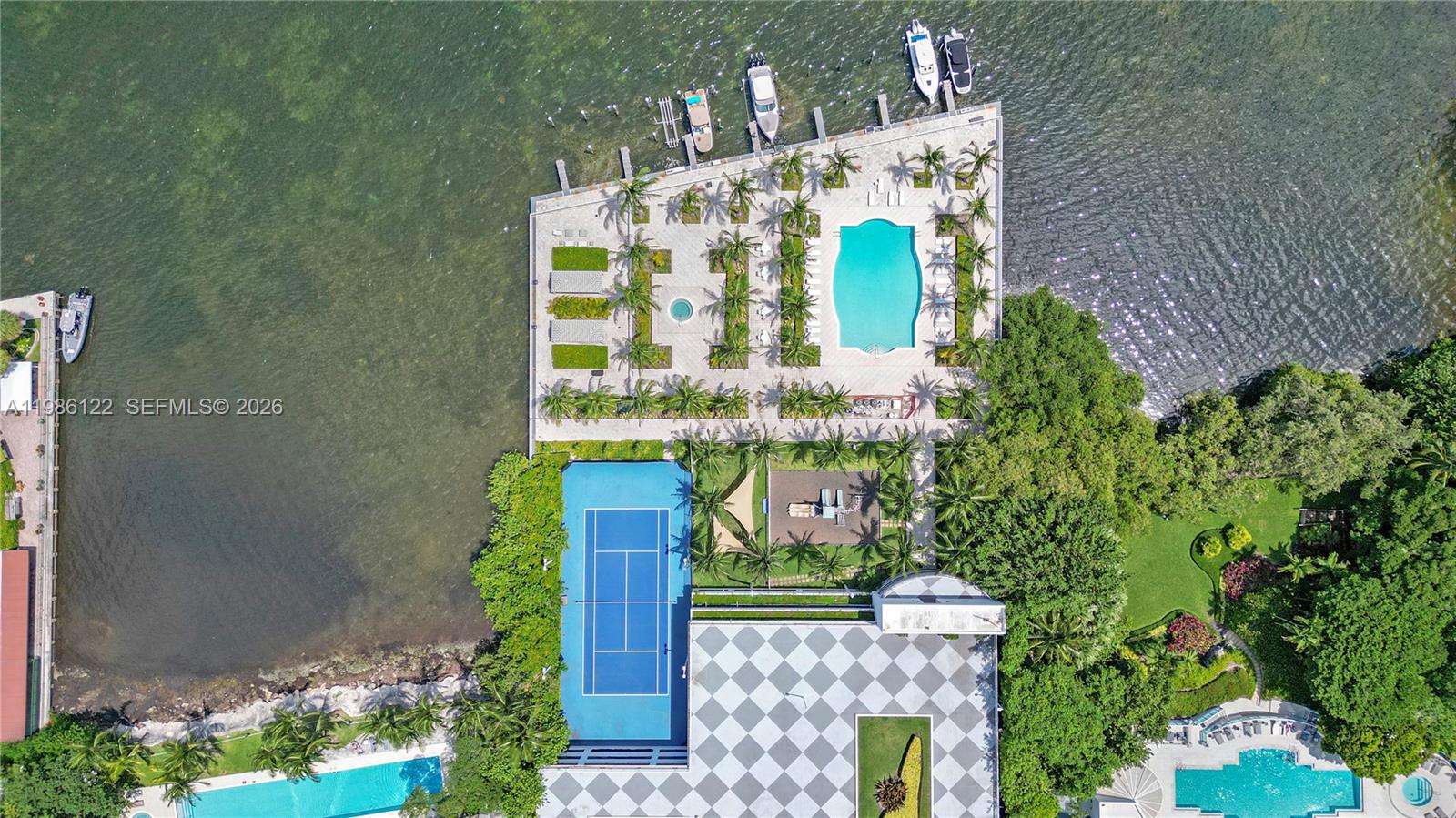 2101 Brickell Ave #2102, Miami FL 33129