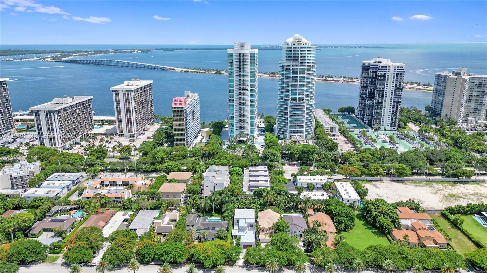 2101 Brickell Ave #2102, Miami FL 33129