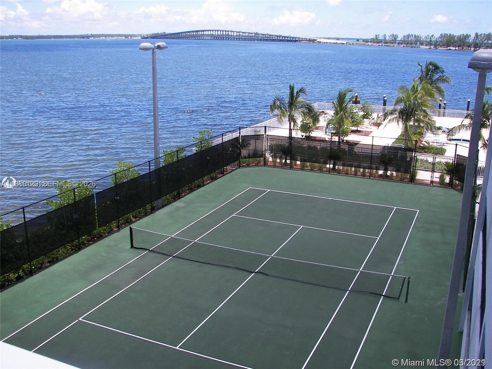2101 Brickell Ave #2102, Miami FL 33129