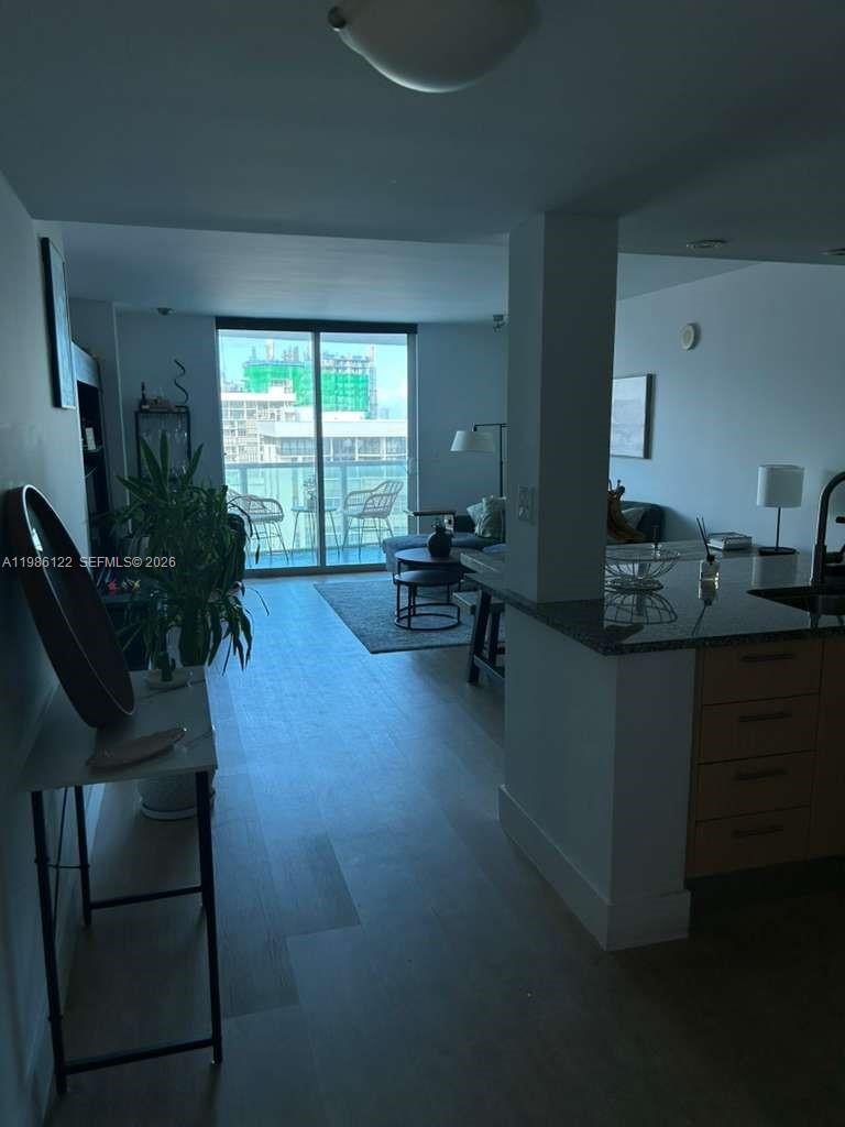 2101 Brickell Ave #2102, Miami FL 33129