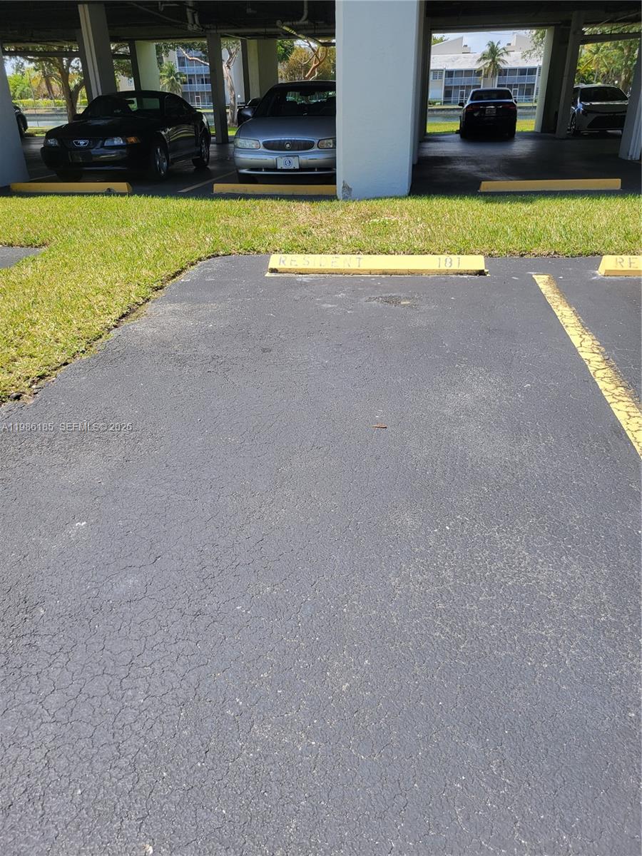 8260 SW 210th St #319, Cutler Bay FL 33189