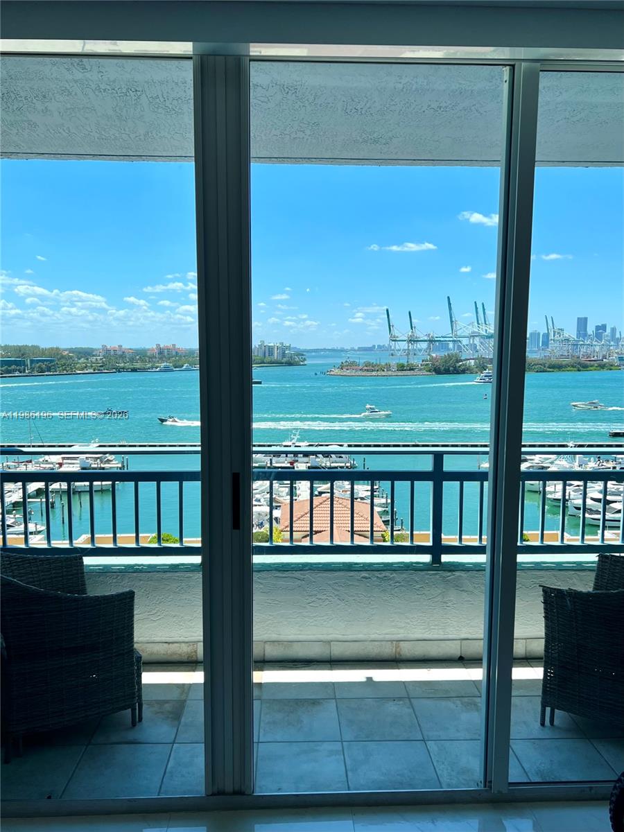 90 Alton Rd #1106, Miami Beach FL 33139