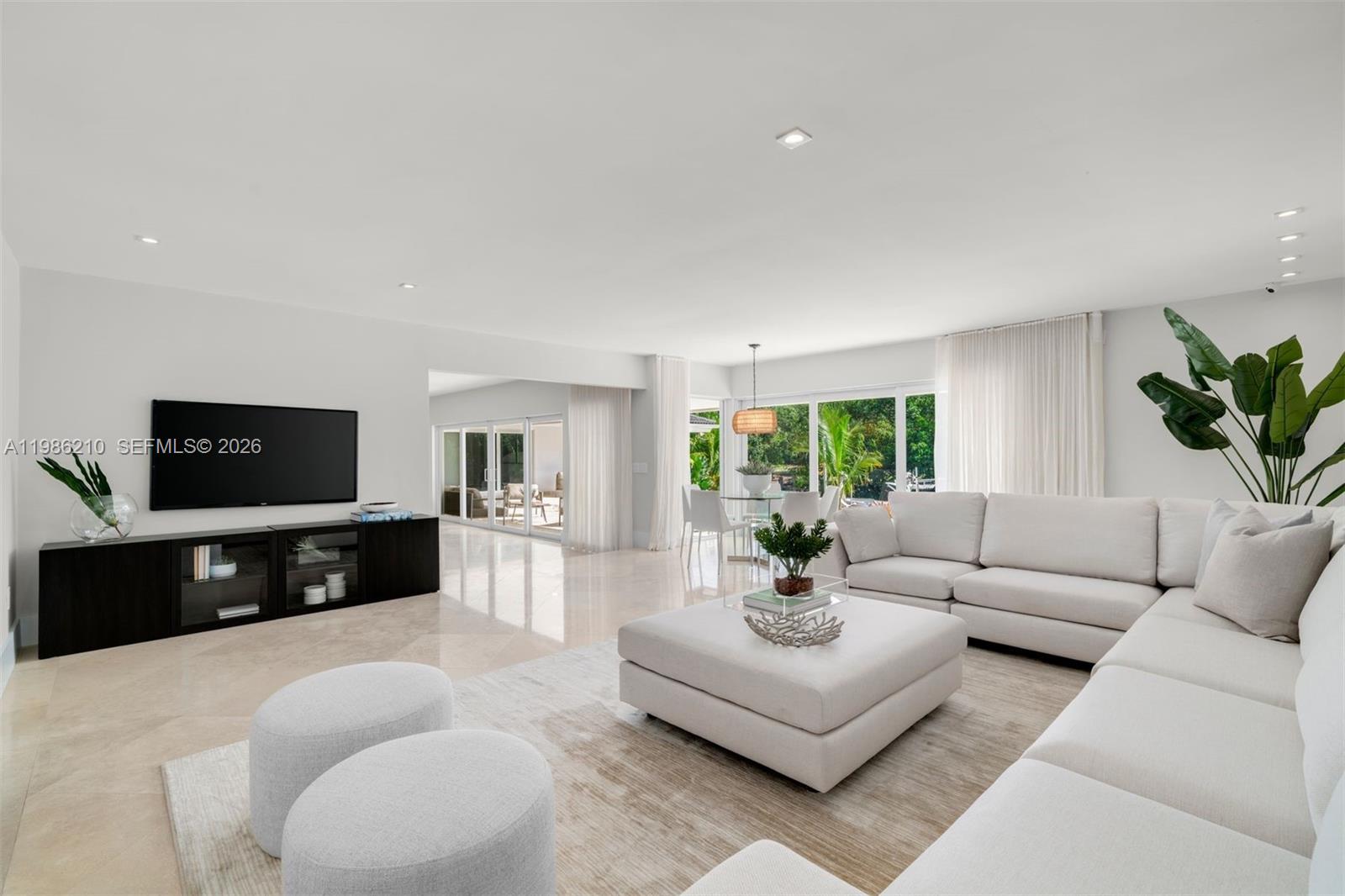 7155 Los Pinos Blvd, Coral Gables FL 33143