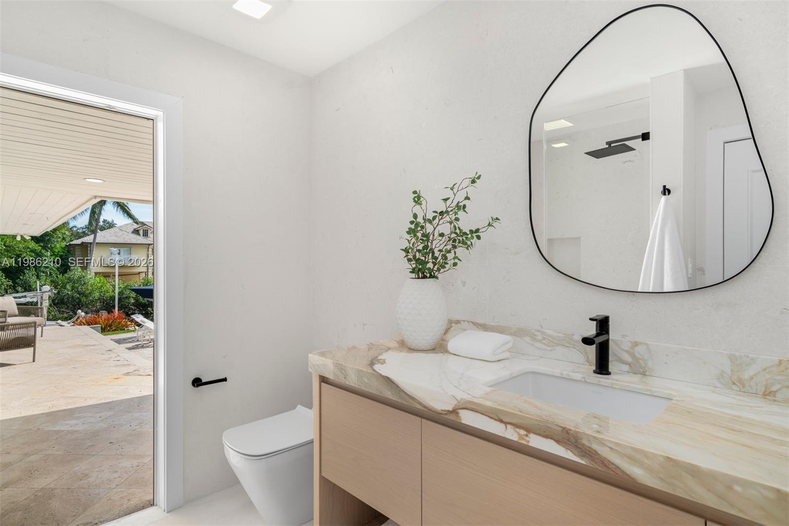 7155 Los Pinos Blvd, Coral Gables FL 33143
