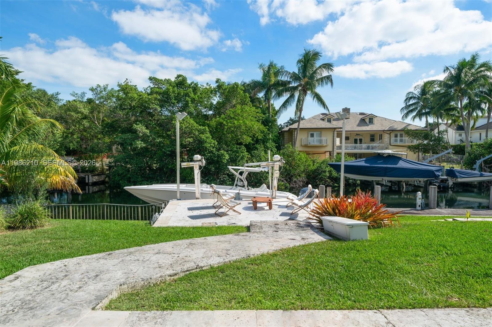 7155 Los Pinos Blvd, Coral Gables FL 33143
