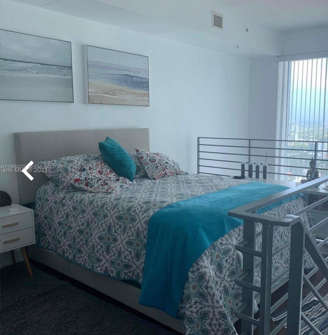 60 SW 13th St #3017, Miami FL 33130