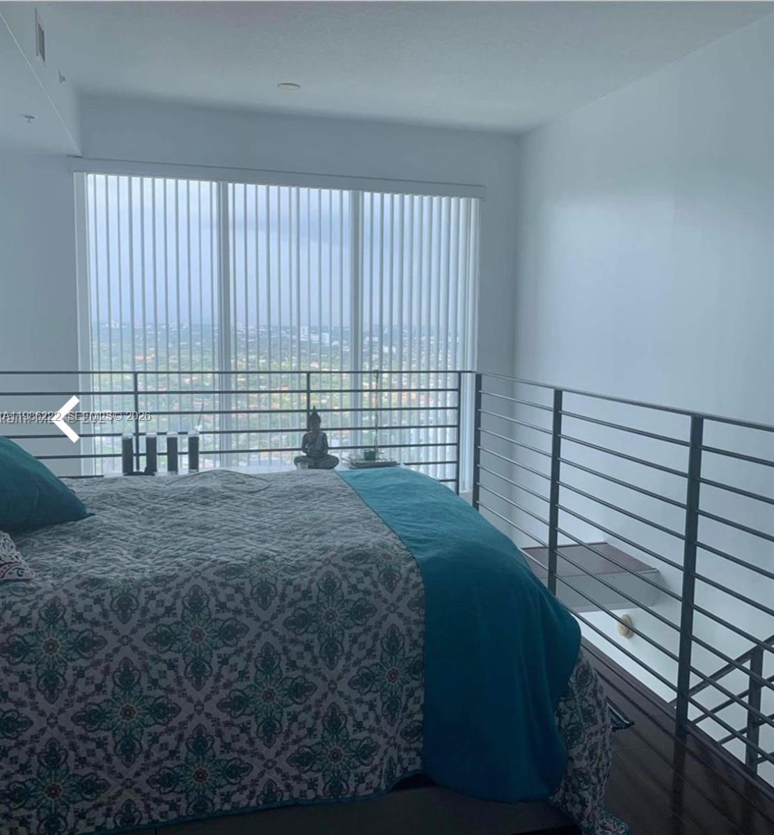 60 SW 13th St #3017, Miami FL 33130