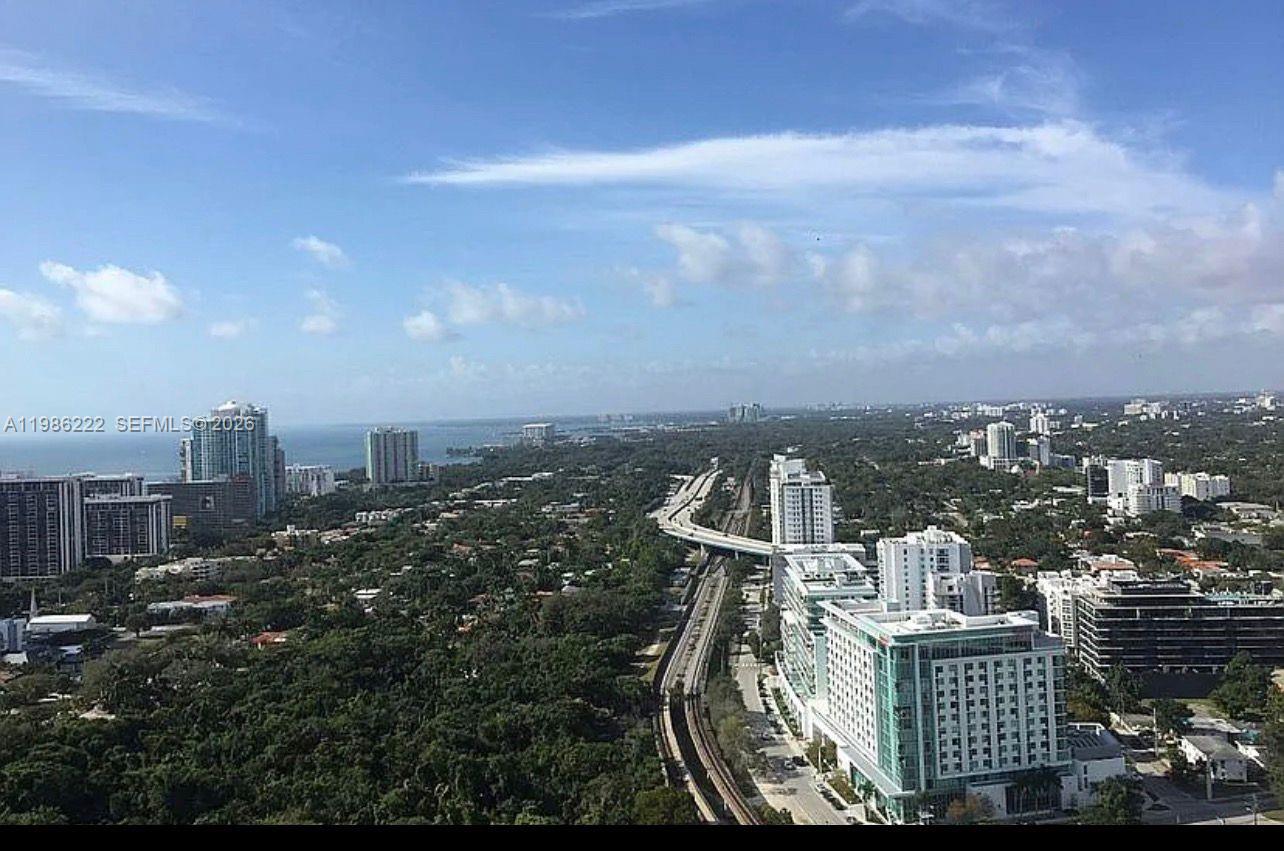 60 SW 13th St #3017, Miami FL 33130