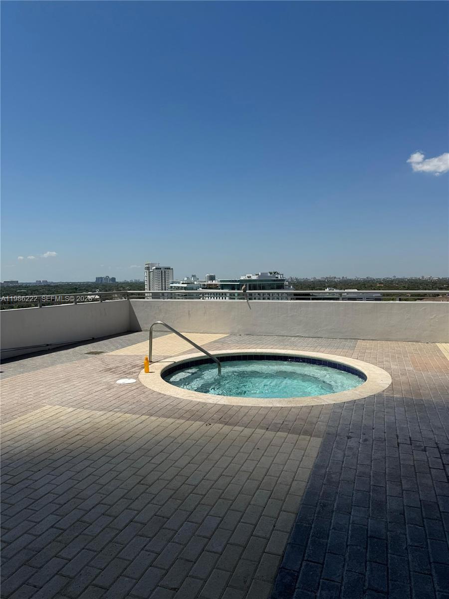 60 SW 13th St #3017, Miami FL 33130