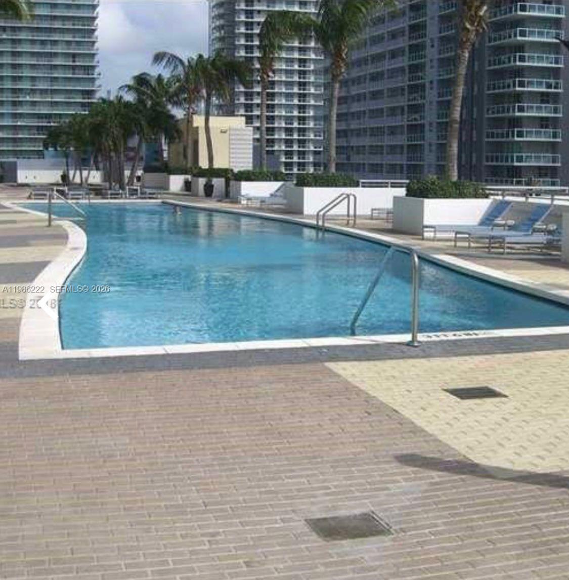 60 SW 13th St #3017, Miami FL 33130