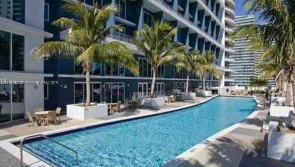60 SW 13th St #3017, Miami FL 33130