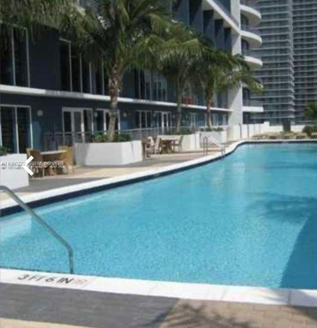 60 SW 13th St #3017, Miami FL 33130