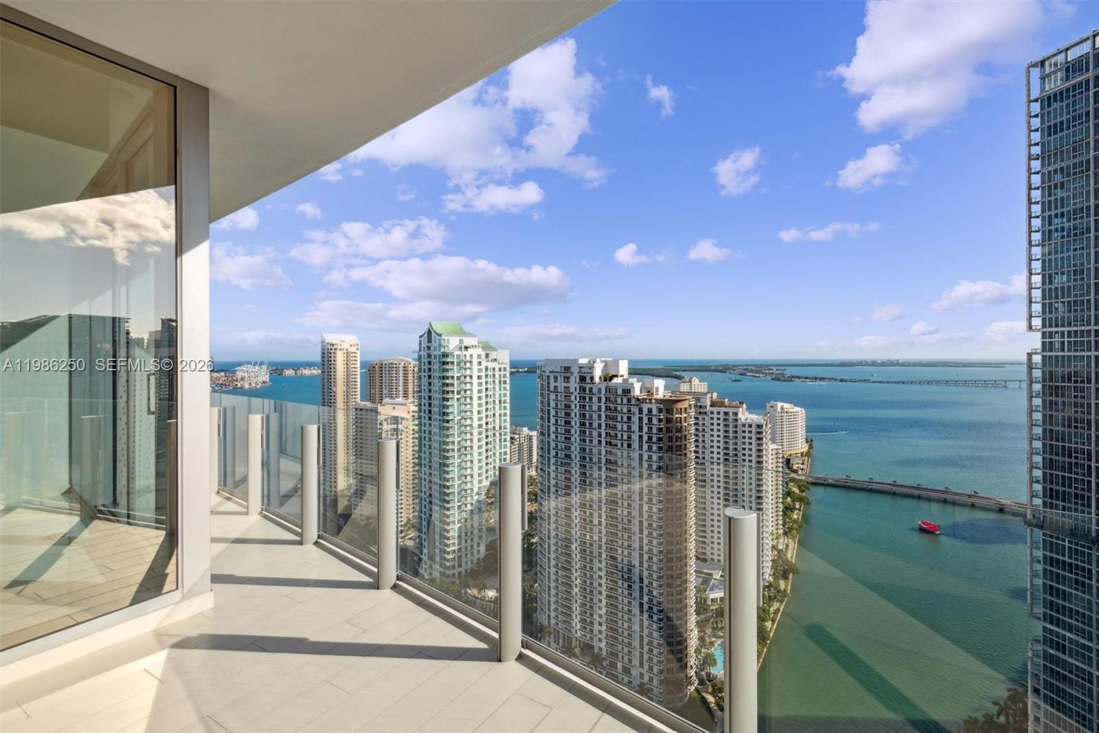 300 Biscayne Boulevard Way #3805W, Miami FL 33131