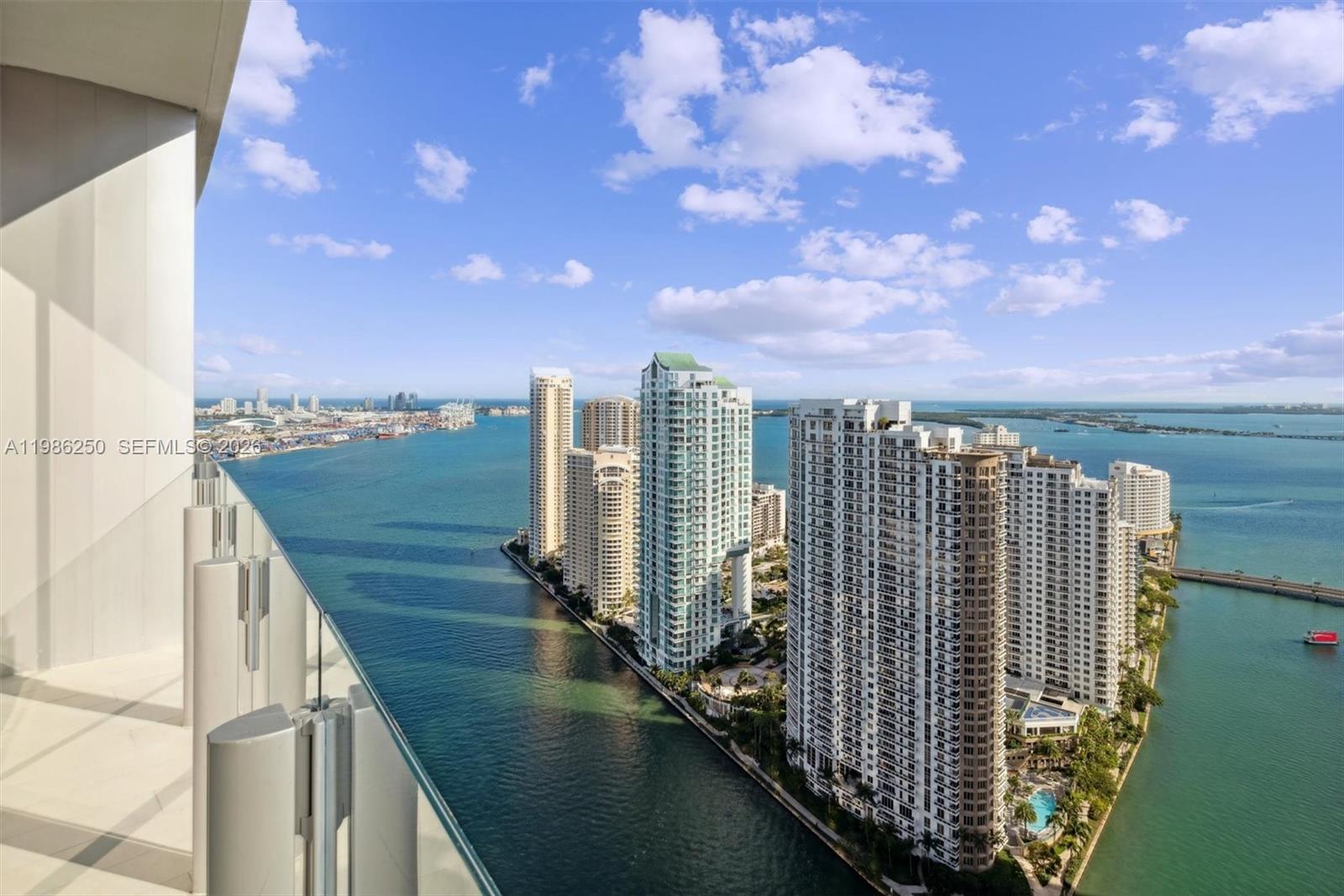 300 Biscayne Boulevard Way #3805W, Miami FL 33131