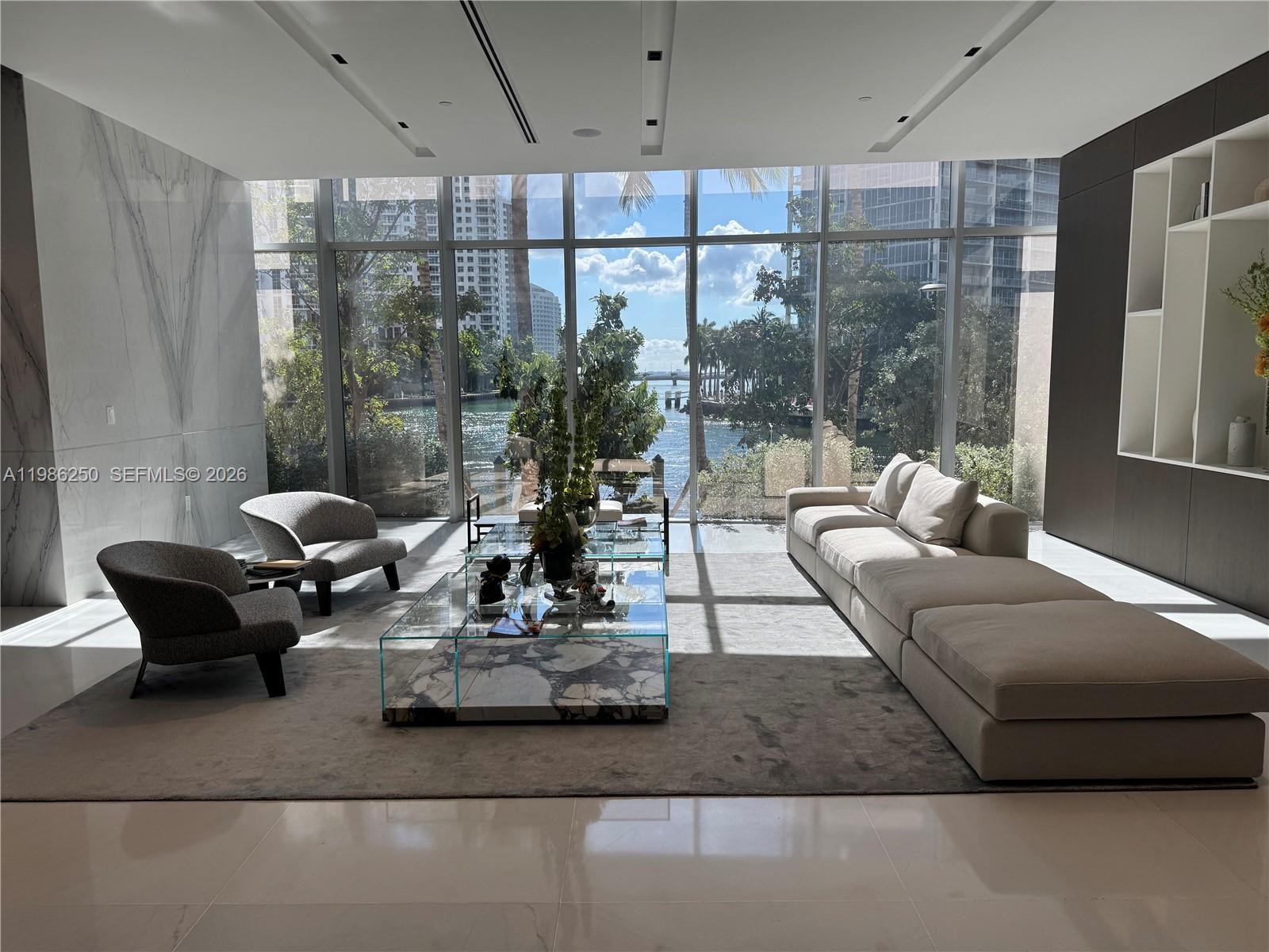 300 Biscayne Boulevard Way #3805W, Miami FL 33131