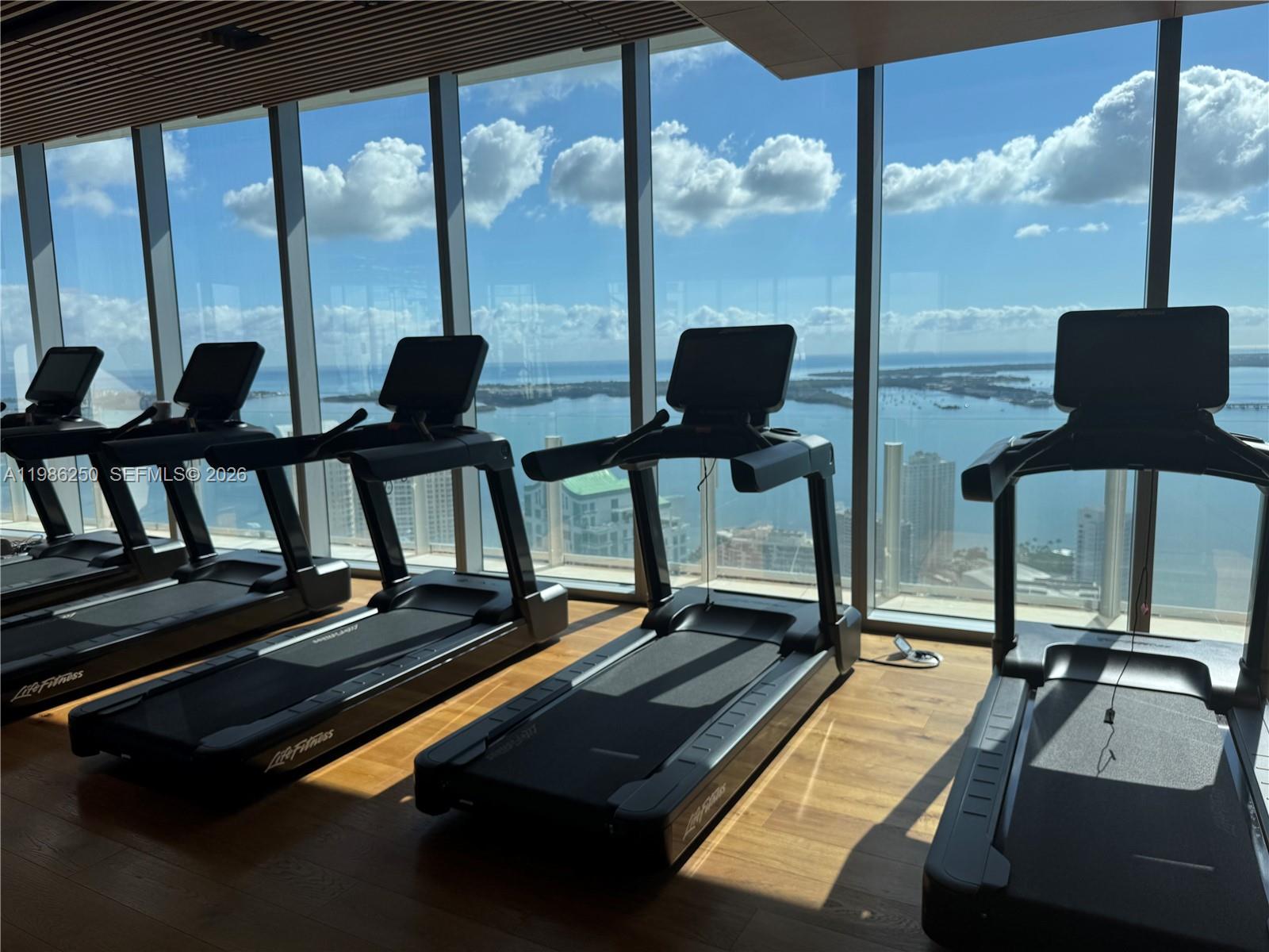 300 Biscayne Boulevard Way #3805W, Miami FL 33131