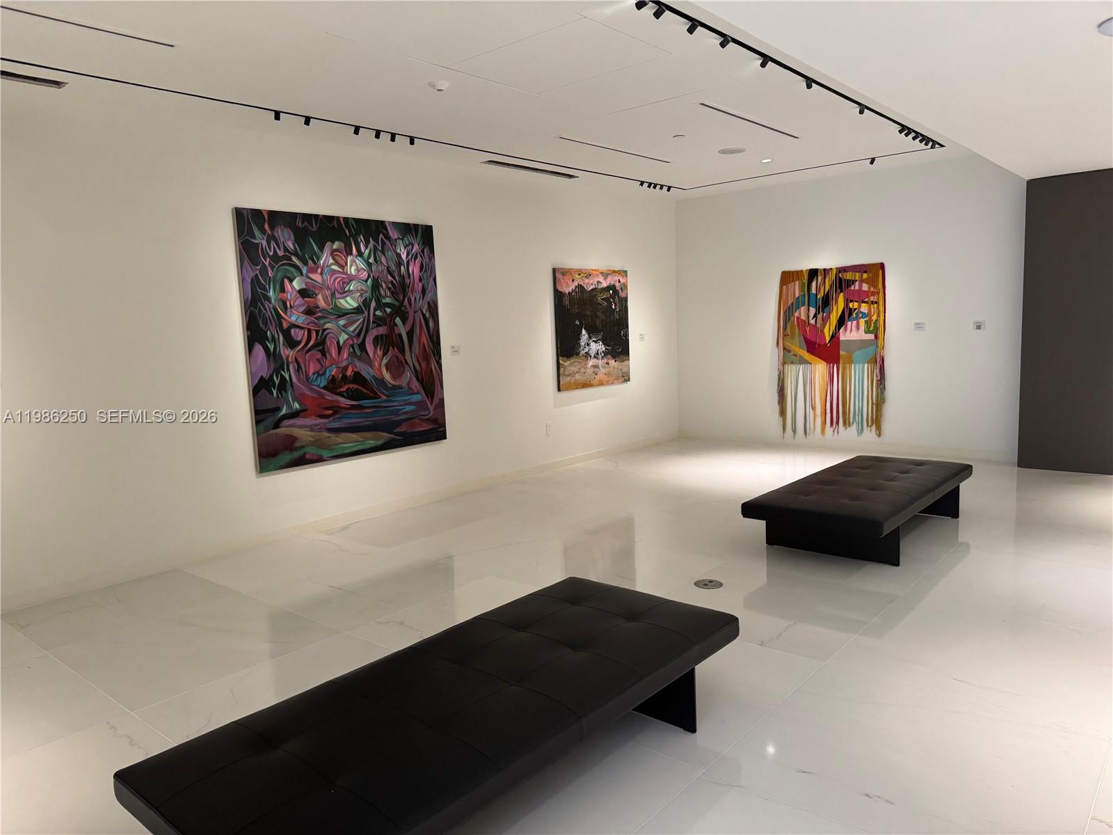 300 Biscayne Boulevard Way #3805W, Miami FL 33131