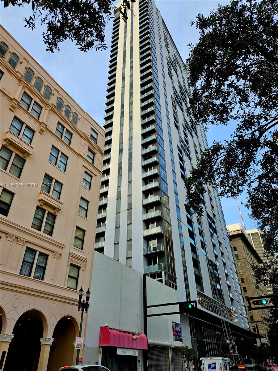 151 SE 1st St #801, Miami FL 33131