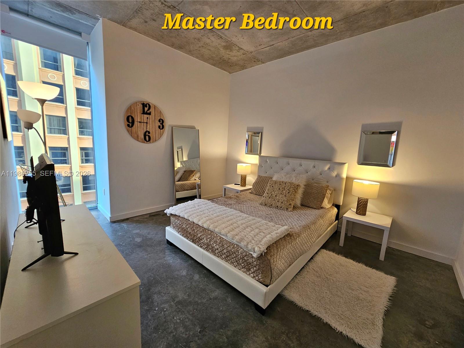 151 SE 1st St #801, Miami FL 33131