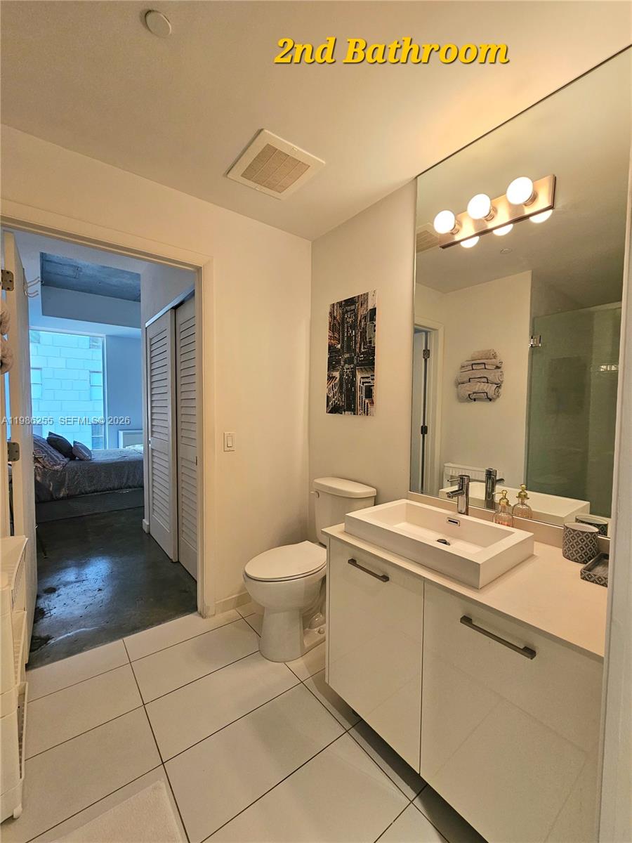 151 SE 1st St #801, Miami FL 33131