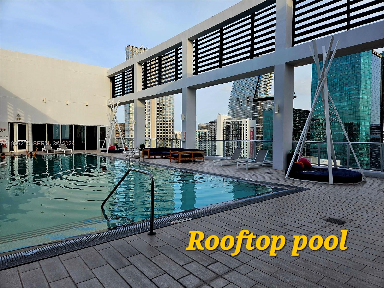 151 SE 1st St #801, Miami FL 33131
