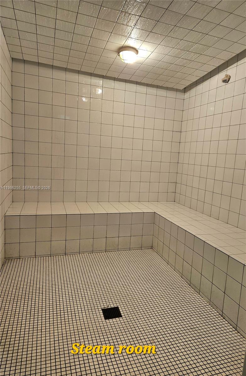151 SE 1st St #801, Miami FL 33131