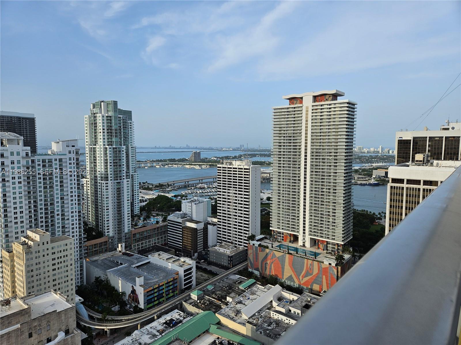 151 SE 1st St #801, Miami FL 33131