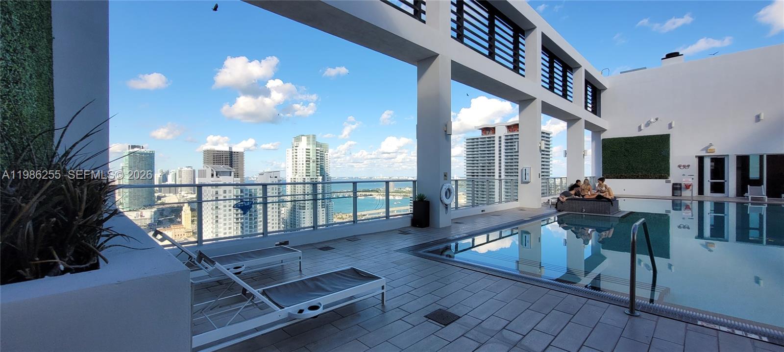 151 SE 1st St #801, Miami FL 33131