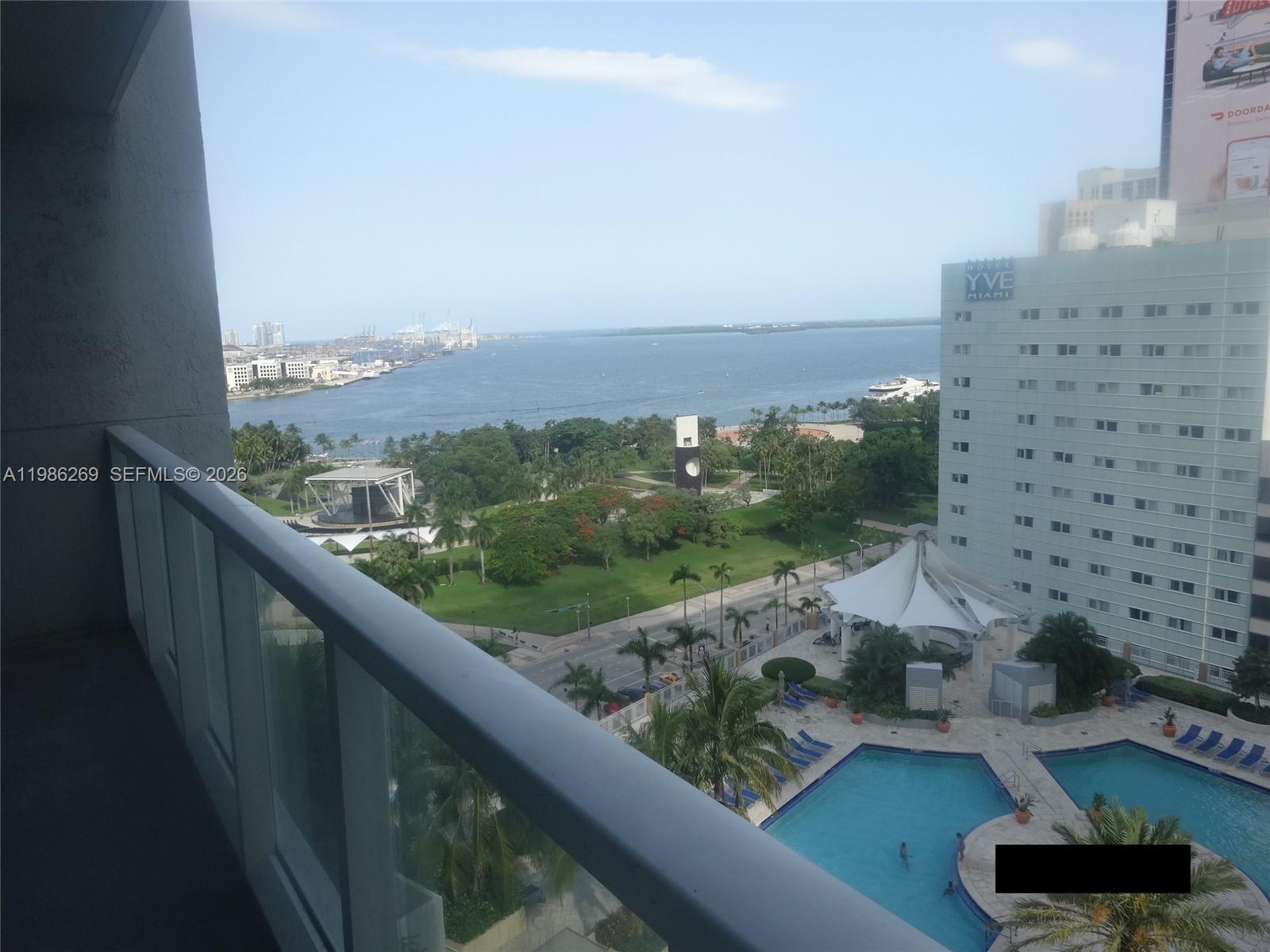 244 Biscayne Bl #1607, Miami FL 33132