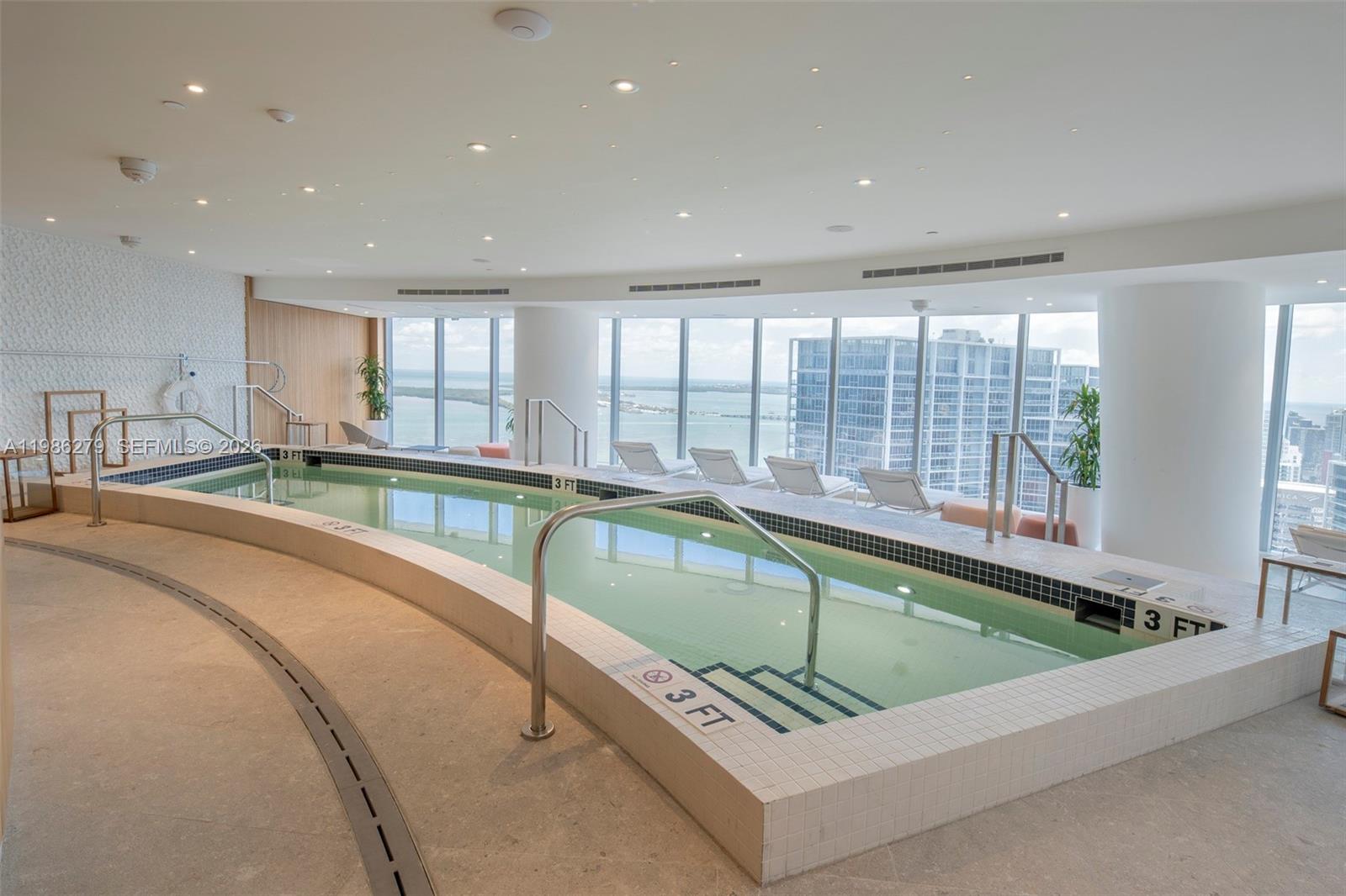 300 Biscayne Blvd Way #4901E, Miami FL 33131