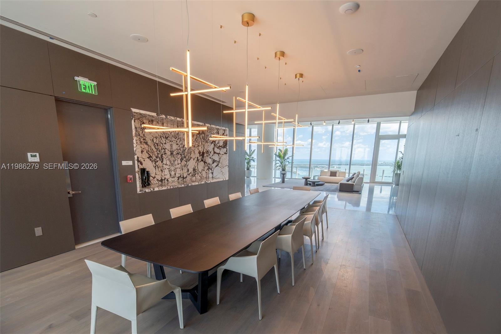 300 Biscayne Blvd Way #4901E, Miami FL 33131