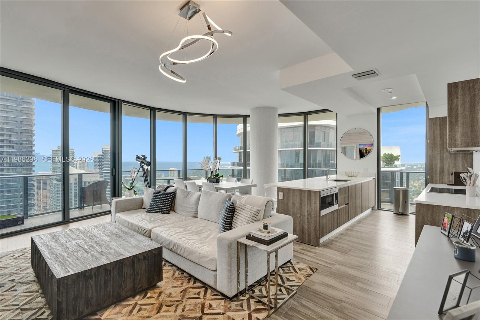 801 S Miami Ave #4901, Miami FL 33130