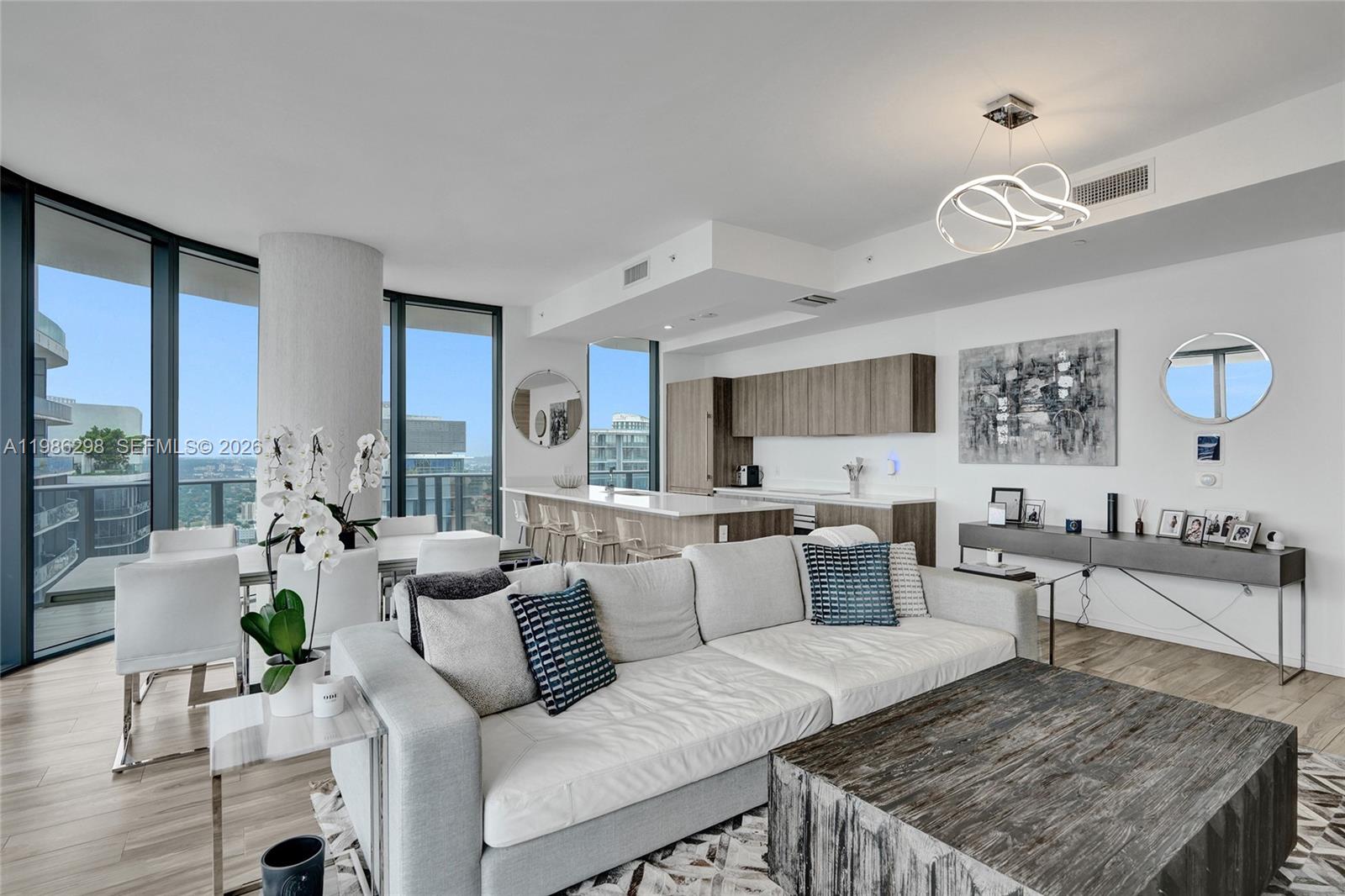 801 S Miami Ave #4901, Miami FL 33130