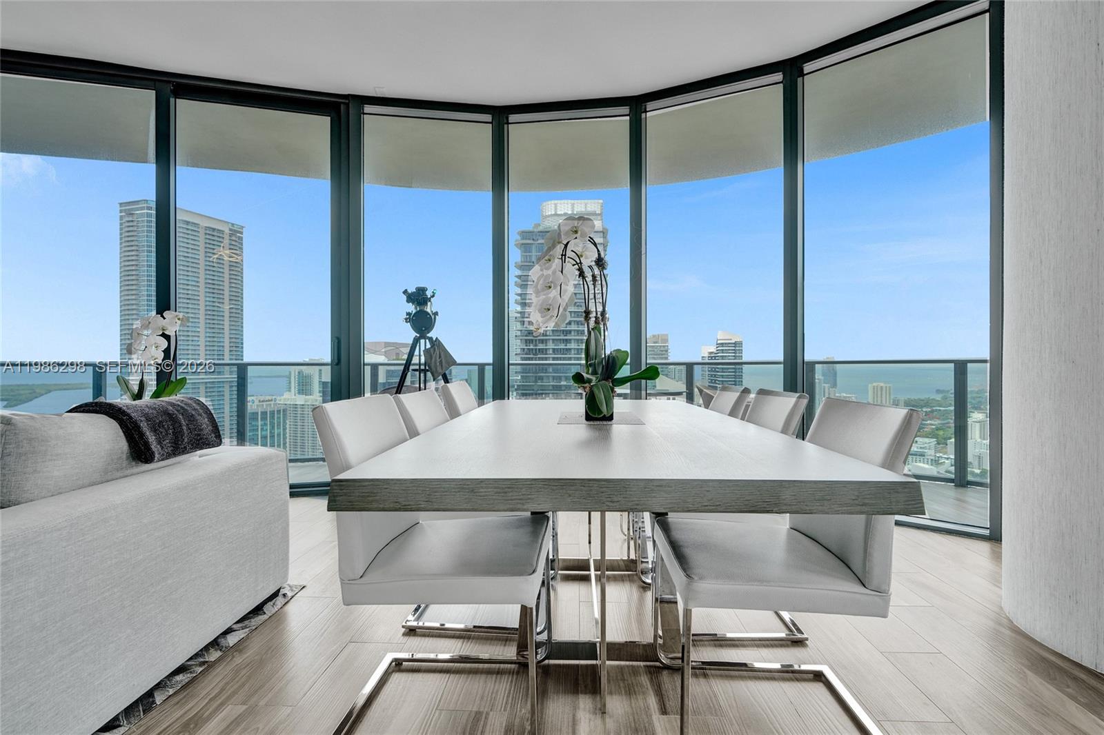 801 S Miami Ave #4901, Miami FL 33130