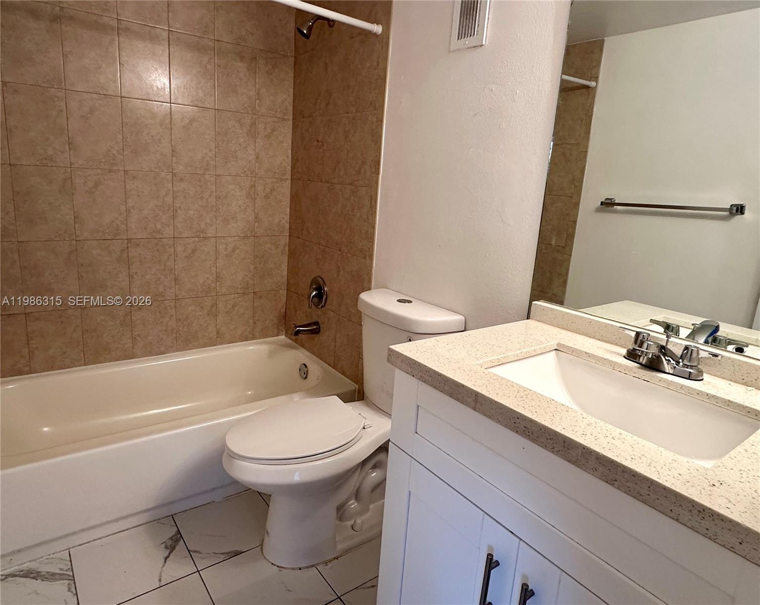 8200 SW 210th St #209, Cutler Bay FL 33189