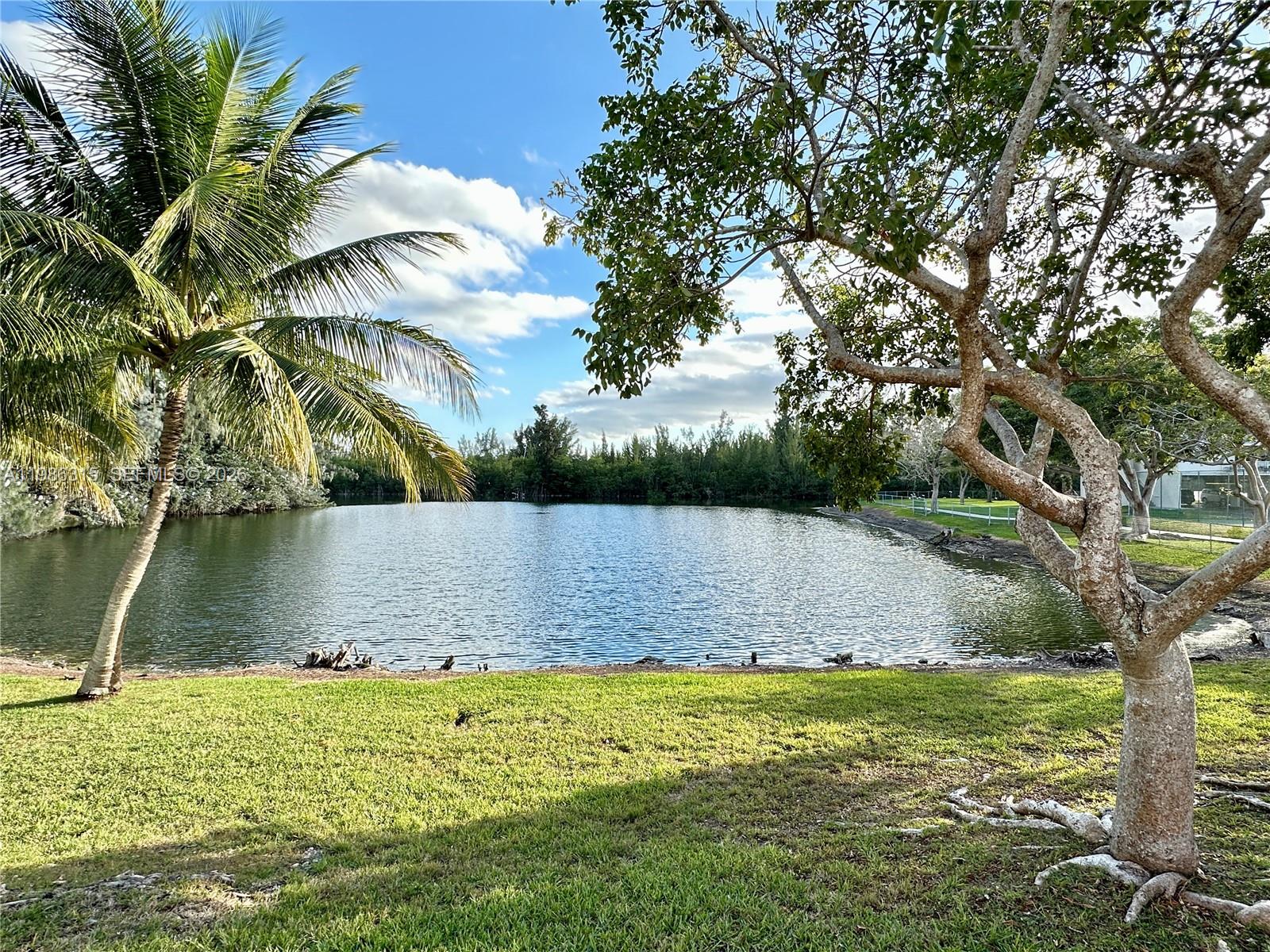 8200 SW 210th St #209, Cutler Bay FL 33189