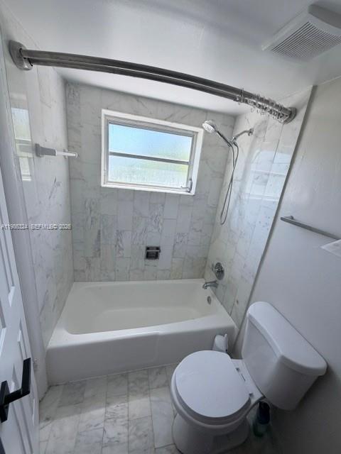 2640 NE 135th St #317, North Miami FL 33181