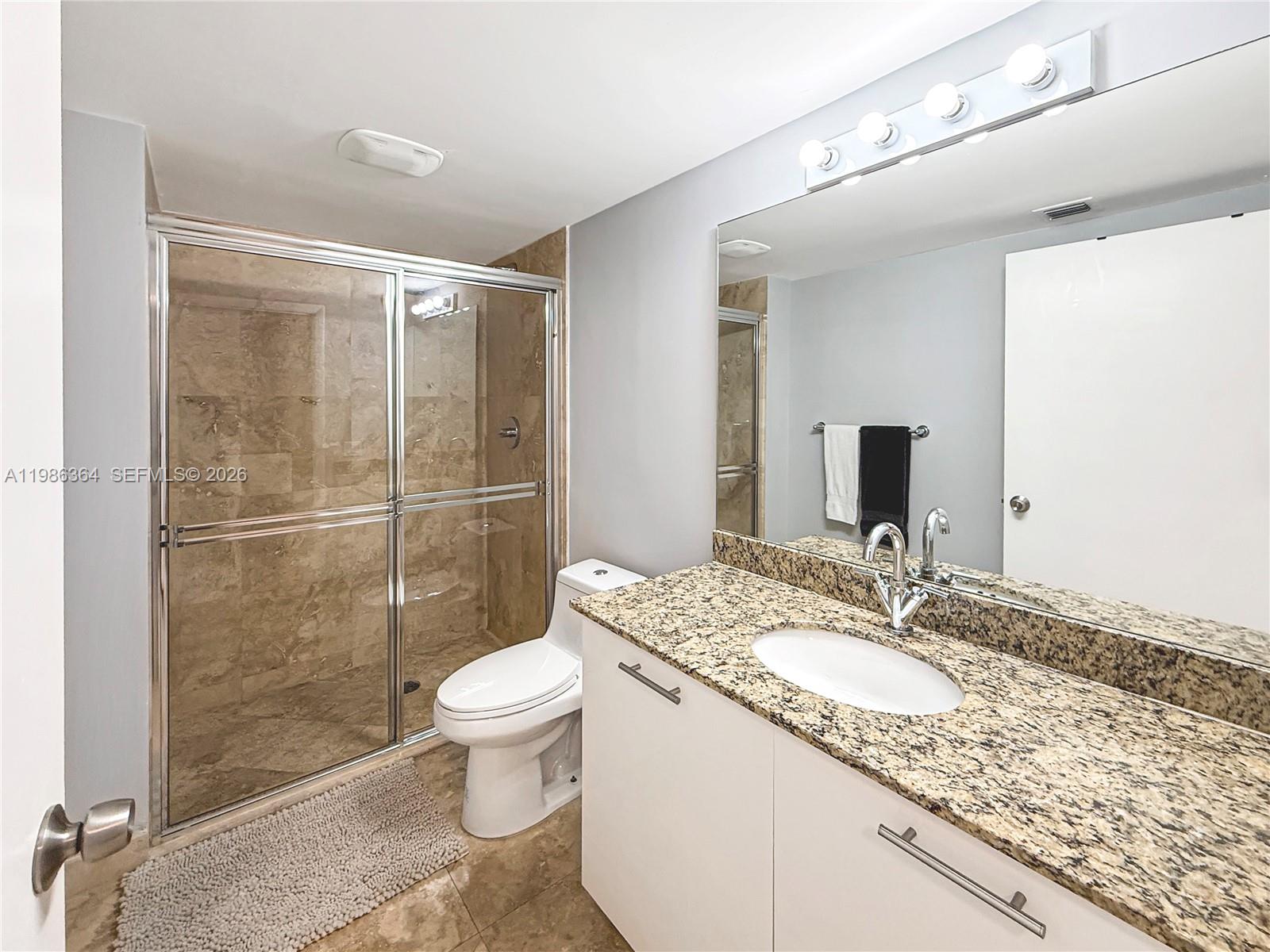 41 SE 5th St #602, Miami FL 33131