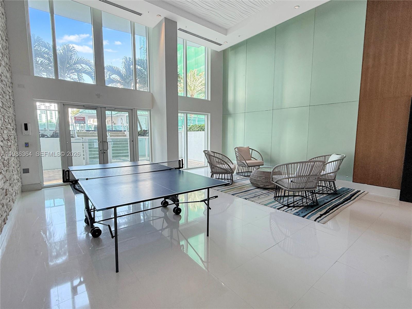 41 SE 5th St #602, Miami FL 33131