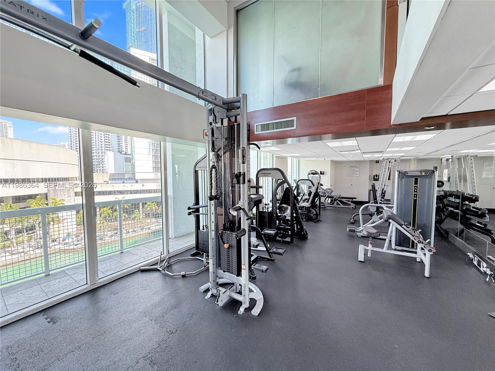 41 SE 5th St #602, Miami FL 33131